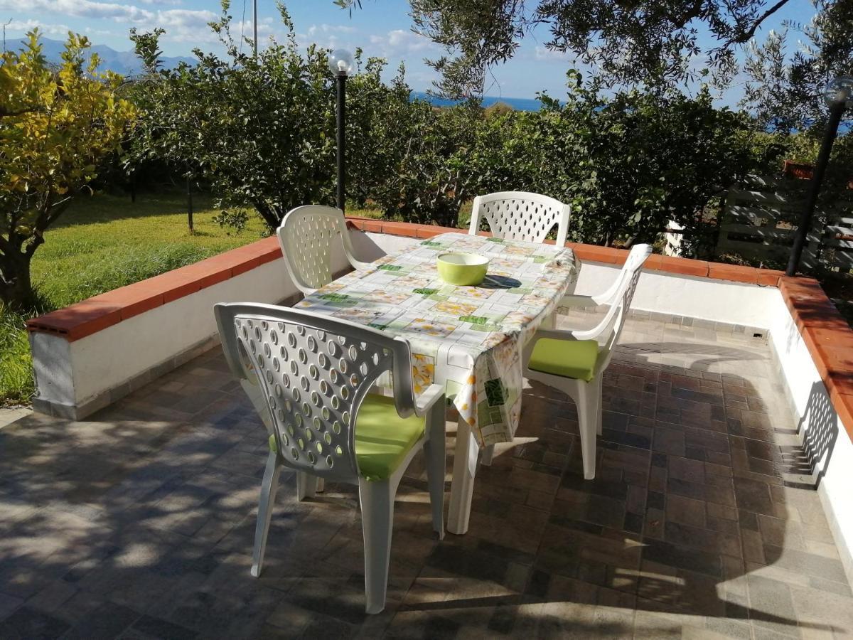 Casa Vacanze Daisy Trappeto  Exterior foto